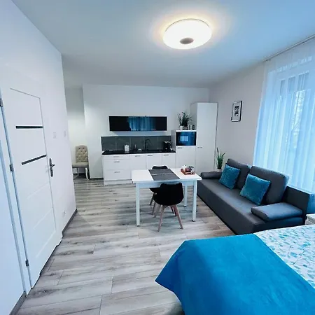 Apartamenty Walczaka 26 Miejsce Parkingowe Gorzow Wielkopolski Exterior photo